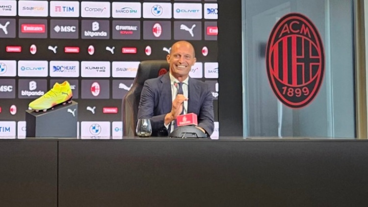 阿莱格里亮相发布会：米兰目标是先重返欧冠 空喊夺冠口号没意义