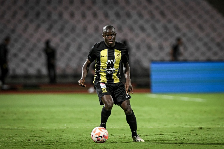 talkSPORT：新月想租坎特去踢世俱杯，但交易或因球迷情绪而破裂