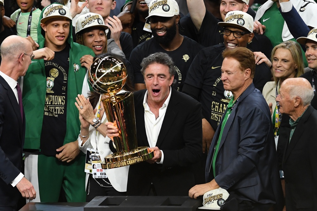 杰弗森：新劳资协议削弱了优秀老板的价值 让很多老板想出售球队