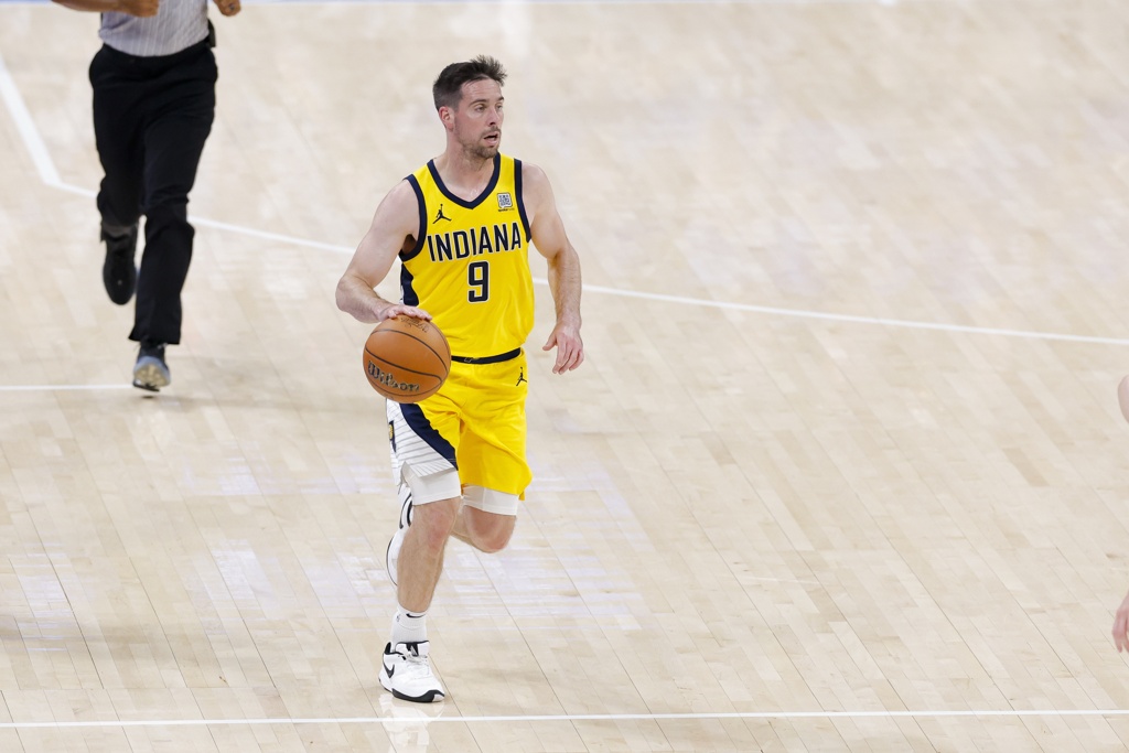 麦康纳：角色球员得干脏活累活 接受这一点才能在联盟中长久立足