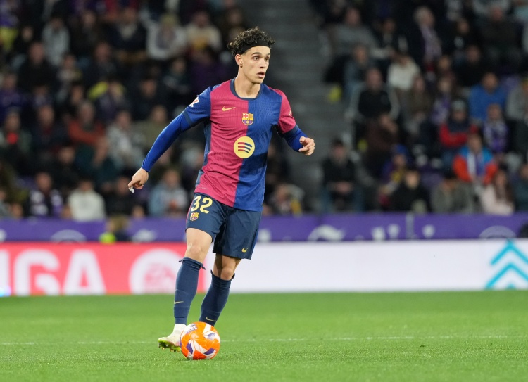 世体：巴萨想将19岁的福特外租，让他获得稳定的出场时间