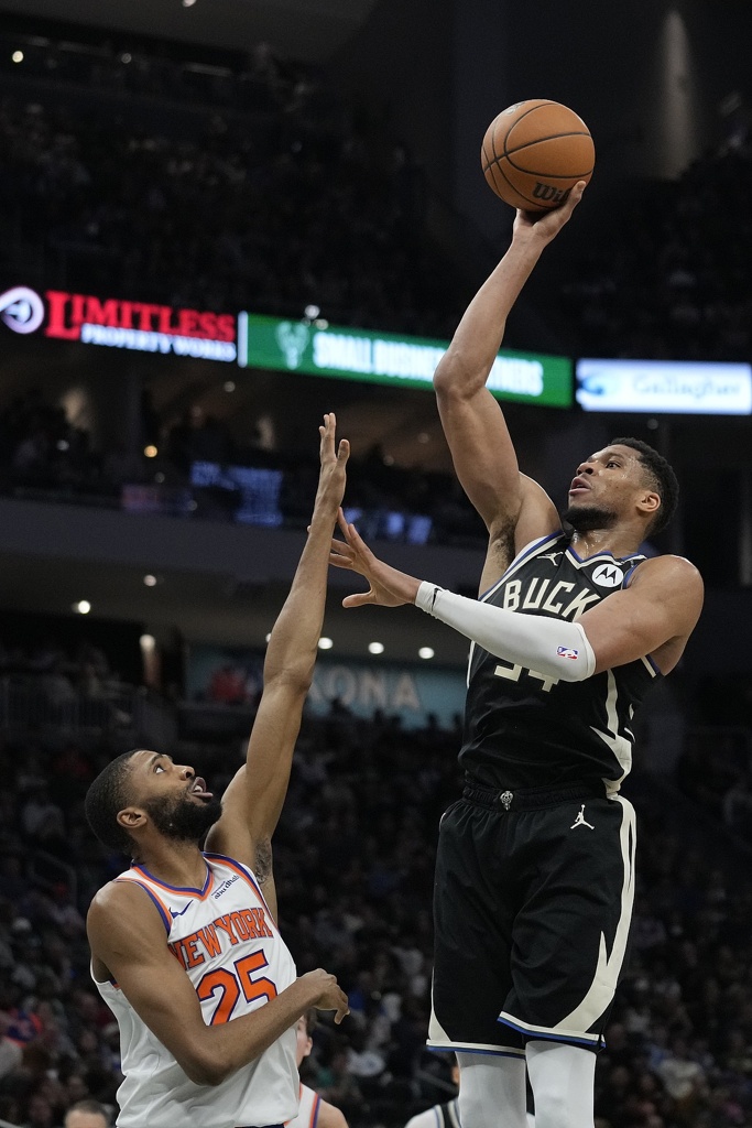 美记：尼克斯仍在关注字母哥的情况 续约大桥的时间很微妙